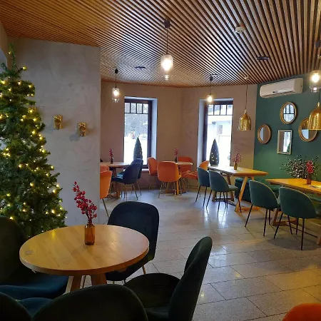 Hotel Pils With Self-check In 3*